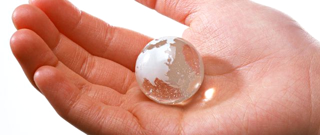 子供に持たせるケータイ型の電話は安全機能がついたもの